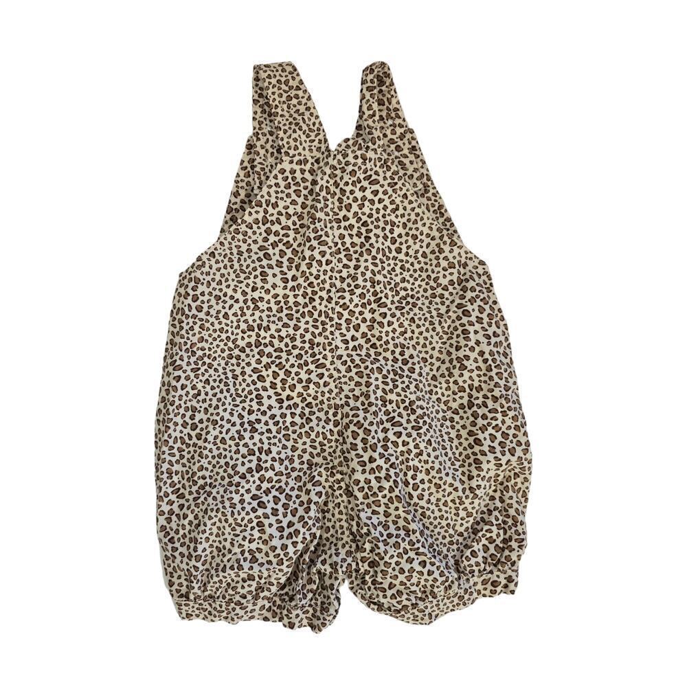 ✳️5/$15 - Just One You Made by Carter's baby girl "Auntie Loves Me" romper - Picture 2 of 9